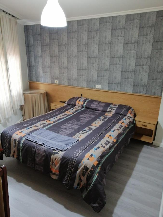 Hostal Castilla Миранда де Эбро Экстерьер фото