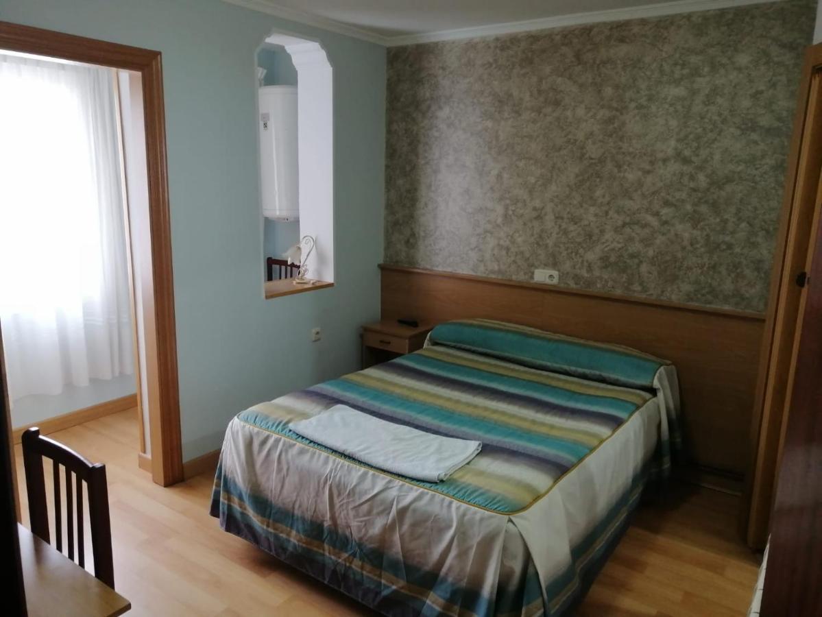 Hostal Castilla Миранда де Эбро Экстерьер фото