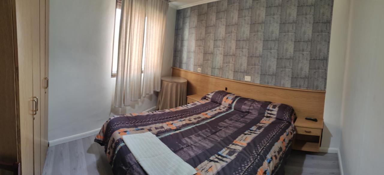 Hostal Castilla Миранда де Эбро Экстерьер фото